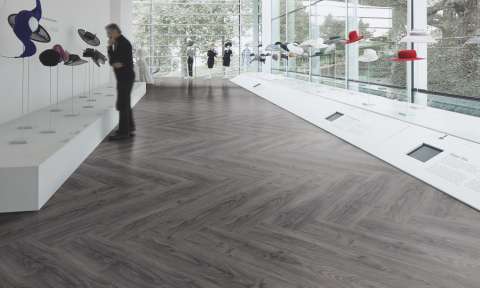 Allura Flex loose lay tiles