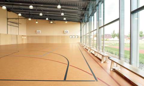 Marmoleum sport flooring